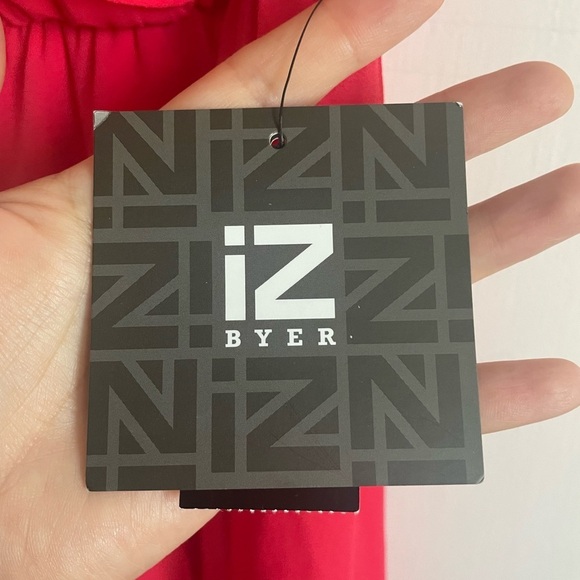 IZ Byer Dress In Poppy. New With Tags. - Picture 6 of 7